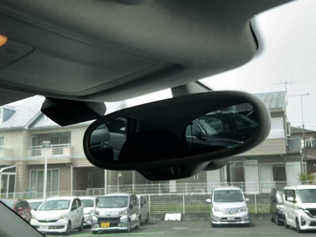 アウディ Ａ１ SB アドマイアードリミテッド 埼玉県 2013(平25)年 8.1万km アイスシルバーメタリック ETC/コーナーセンサー/フルセグテレビ/純正メモリーナビ（SD/BT/CD/USB/DVD）/プッシュスタート　/ドアバイザー　/オートライト　/アイドリングストップ　/フロアマット　/横滑り防止