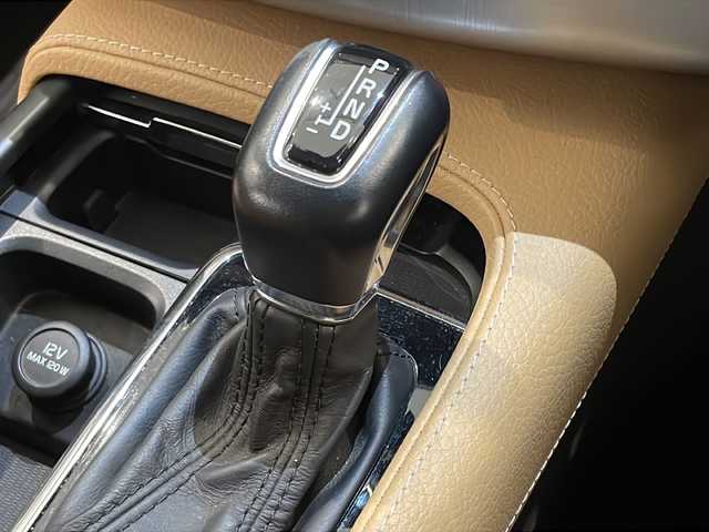 ボルボ ＸＣ９０ T5 AWD モーメンタム 新潟県 2017(平29)年 4.2万km クリスタルホワイトP アンバーレザー/インテリセーフ /-アダプティブクルーズコントロール/-レーンキープアシスト/-ブラインドスポットアシスト/-クロストラフィックアシスト/-360°カメラ/-パーキングアシスト/純正HDDナビ/フルセグTV/ETC/ドライブレコーダー/パワーバックドア/LEDヘッドライト/オートハイビーム/純正19インチアルミホイール/コーナーセンサー/シートヒーター/パワーシート/スマートキー/社外アルミホイールスタッドレスタイヤセット積み込み