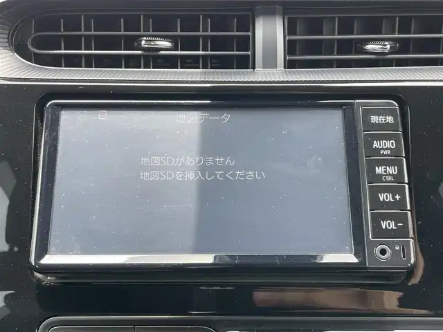 トヨタ アクア S スタイルブラック 千葉県 2018(平30)年 1.7万km ホワイトパールクリスタルシャイン 純正ナビ/ワンセグＴＶ/バックカメラ/ビルトインＥＴＣ/ステアリングスイッチ/オートハイビーム/オートライト/フォグライト/コーナーセンサー/衝突被害軽減ブレーキ/レーンキープアシスト/スマートキー/プッシュスタート