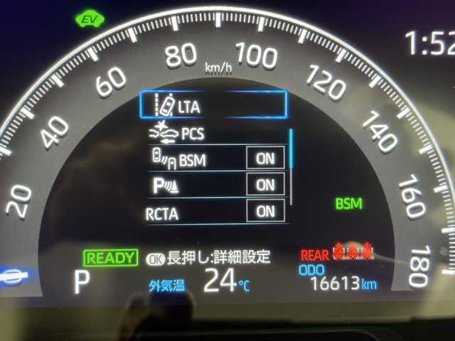 トヨタ ＲＡＶ４ ハイブリッド アドベンチャー 長野県 2022(令4)年 1.7万km アティチュードブラックマイカ 4WD/純正9型ディスプレイオーディオ/（AM/FM/USB/Bluetooth/Apple Car Play//Android Auto）/Bluetooth Miracast USB/トヨタセーフティセンス/・プリクラッシュセーフティ/・レーダークルーズコントロール/・レーントレーシングアシスト/・オートマチックハイビーム/・ブラインドスポットモニタ/・コーナーセンサー/・リヤクロストラフィックアラート/・パーキングサポートブレーキ/・ロードサインアシスト/W サイド カーテン ニー エアバッグ/バックカメラ/黒合皮レシート/D席メモリ付きパワーシート/D+N席シートヒーター/D+N席エアシート/LEDオートヘッドライト/オートマチックハイビーム/フォグライト/ステアリングヒーター/電子パーキングブレーキ/オートホールド/TRAILモード/ECO/NORMAL/SPORT切替/純正19インチアルミホイール/革巻きステアリング/ビルトインETC2.0/純正自動防眩ミラー/禁煙車/取扱説明書/スペアキー ×1