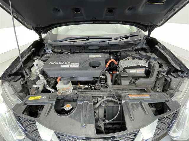日産 エクストレイル ハイブリッド 20X エマージェンシーブレーキ 道央・札幌 2015(平27)年 11.1万km ダイヤモンドブラック 禁煙車/4WD/純正ナビ/CD.DVD.Bluetooth.ワンセグ/アラウンドビューモニター/エマージェンシーブレーキ/ビルトインETC/電動リアゲート/クリアランスソナー/オートライト/LEDヘッドライト/合皮シート/前席シートヒーター/純正17インチアルミホイール/スマートキー