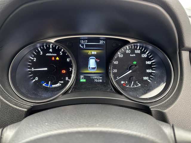 日産 エクストレイル ハイブリッド 20X エマージェンシーブレーキ 道央・札幌 2015(平27)年 11.1万km ダイヤモンドブラック 禁煙車/4WD/純正ナビ/CD.DVD.Bluetooth.ワンセグ/アラウンドビューモニター/エマージェンシーブレーキ/ビルトインETC/電動リアゲート/クリアランスソナー/オートライト/LEDヘッドライト/合皮シート/前席シートヒーター/純正17インチアルミホイール/スマートキー