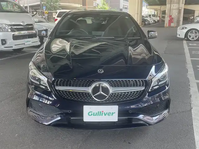 メルセデス・ベンツ ＣＬＡ１８０ AMG スタイル 大阪府 2017(平29)年 5.1万km カバンサイトブルー レーダーセーフティパッケージ/・ブラインドスポットアシスト/・ディスタンスパイロットディストロニック/・レーンキーピングアシスト/レーダークルーズコントロール/純正ナビ/・Bluetooth/・フルセグTV/・バックカメラ/ベンツ純正18インチアルミホイール/コーナーセンサー/プッシュスタート/パドルシフト/ハーフレザー/シートヒーター/新車保証書/取扱説明書