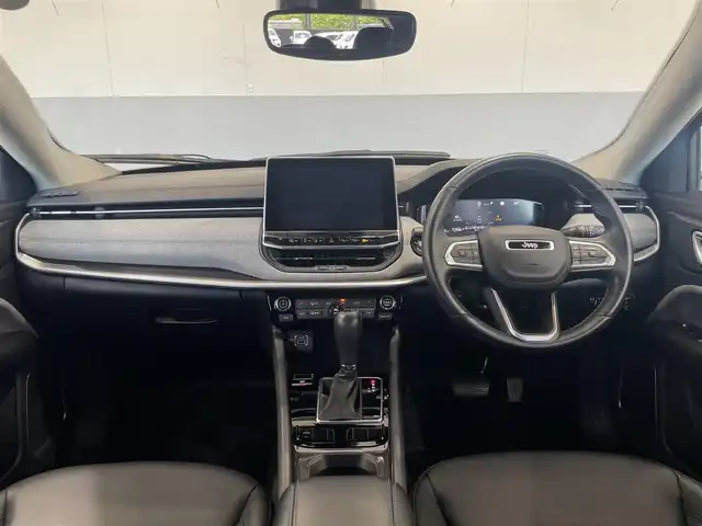 クライスラー・ジープ ジープ コンパス ロンジチュード 静岡県 2021(令3)年 2.3万km 赤 後期モデル/Uconnect5ナビ/フルセグTV/Bluetooth/USB/AM/FM/ACC/androidauto/パークアシスト（前後）/トラフィックサインレコグニション/インテリジェントスピードアシスト/純正17インチAW/プレミアムファブリックシート/ブラックルーフレール/ブラックペイントルーフ