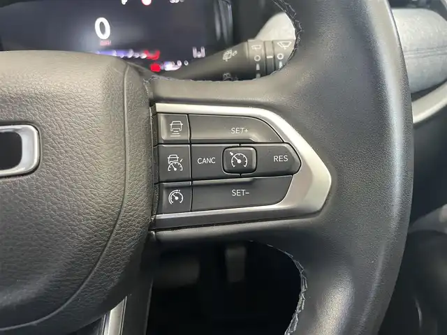 クライスラー・ジープ ジープ コンパス ロンジチュード 静岡県 2021(令3)年 2.3万km 赤 後期モデル/Uconnect5ナビ/フルセグTV/Bluetooth/USB/AM/FM/ACC/androidauto/パークアシスト（前後）/トラフィックサインレコグニション/インテリジェントスピードアシスト/純正17インチAW/プレミアムファブリックシート/ブラックルーフレール/ブラックペイントルーフ