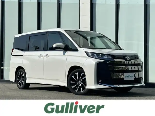 トヨタ ノア S－Z 大阪府 2023(令5)年 2万km ホワイトパールクリスタルシャイン ワンオーナー/トヨタセーフティセンス/・衝突軽減ブレーキ/・クリアランスソナー/・レーダークルーズコントロール/・レーンキープアシスト　/メーカー8インチナビ　/   フルセグTV/Bluetooth/USB　/バックモニター　/１４インチ後席モニター　/前席シートヒーター　/両側パワースライドドア　　/前方ドライブレコーダー/純正17インチアルミホイール/純正フロアマット/プッシュスタート/スマートキー/ビルトインＥＴＣ2.0　/ＬＥＤ