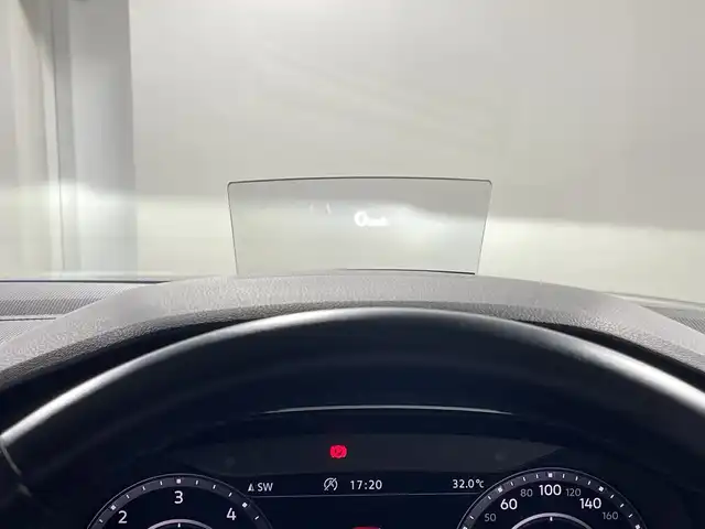 フォルクスワーゲン ティグアン TDI 4モーション ハイライン 福岡県 2018(平30)年 1.3万km 紺 メーカー純正メモリナビ/全方位カメラ/ワンセグ/レーダークルーズコントロール/自動パーキング/電動吏アゲート/ヘッドアップディスプレイ/コーナーセンサー/CD/DVD/AM/FM/USB/Bluetooth/スマートキー/シートヒーター(D/N)/前ドラレコ/ブラインドスポットモニター/ETC2.0/横滑り防止装置/純正アルミホイール/純正フロアマット/レーンキープアシスト/パドルシフト