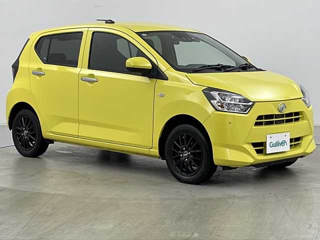ダイハツ ミラ イース X SAⅢ 道央・札幌 2017(平29)年 6.4万km レモンスカッシュクリスタルM ・4WD/・純正ナビ&CD&DVD&SD&BT&TV/・バックカメラ/・衝突軽減ブレーキ/・純正ドライブレコーダー/・ETC/・コーナーセンサー/・LEDヘッドライト/・オートマチックハイビーム/・リモコンキー