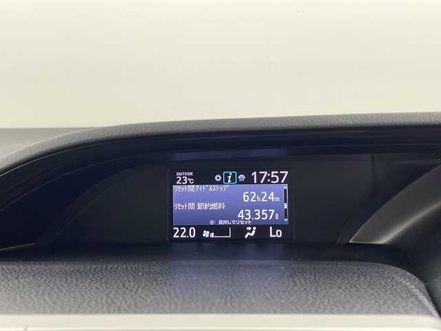 トヨタ ノア Si ダブルバイビーⅡ 栃木県 2020(令2)年 3.1万km ホワイトパールクリスタルシャイン 純正９型ナビ/(CD/DVD/Bluetooth/AM/FM)/フルセグ/バックカメラ/ビルトインETC/トヨタセーフティセンス/・プリクラッシュセーフティー/・レーンデパーチャーアラート/・オートマチックハイビーム/クルーズコントロール/12.1型フリップダウンモニター/両側パワースライドドア/前後ドライブレコーダー/ハーフレザーシート/純正１６インチAW/純正フロアマット/純正ドアバイザー/オートライト/LEDヘッドライト/フォグランプ/プッシュスタート/スマートキー/　