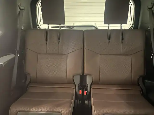 トヨタ ランドクルーザー ２５０ ZX 福井県 2024(令6)年 0.1千km ブラック 法人ワンオーナー車/サンルーフ/JBLプレミアムサウンド/純正ナビ/フルセグ/Bluetooth/アラウンドビューモニター/ビルドインETC2.0/置くだけ充電/ブラインドスポットモニター/D/N席電動シート/全席シートヒーター＆クーラー/電動リアゲート/パドルシフト/純正フロアマット/純正ドアバイザー
