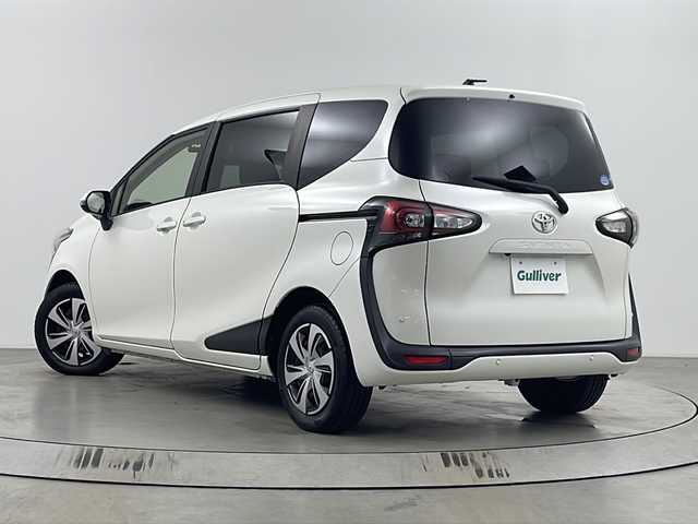 トヨタ シエンタ G クエロ 埼玉県 2019(令1)年 4.5万km ホワイトパールクリスタルシャイン 前方ドライブレコーダー/両側パワースライドドア/全方位カメラ/バックカメラ/ＥＴＣ/アラウンドビューカメラ/クリアランスソナー/ケンウッドナビ/レーンキープアシスト/横滑り防止装置/コーナーセンサー/社外フロアマット/衝突軽減ブレーキ/LEDオートヘッドライト/オートハイビーム/アイドリングストップ/プッシュスタート/ABS