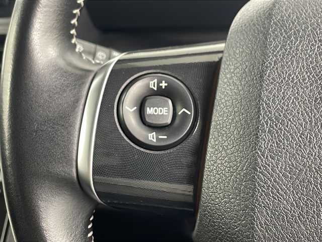 トヨタ シエンタ G クエロ 埼玉県 2019(令1)年 4.5万km ホワイトパールクリスタルシャイン 前方ドライブレコーダー/両側パワースライドドア/全方位カメラ/バックカメラ/ＥＴＣ/アラウンドビューカメラ/クリアランスソナー/ケンウッドナビ/レーンキープアシスト/横滑り防止装置/コーナーセンサー/社外フロアマット/衝突軽減ブレーキ/LEDオートヘッドライト/オートハイビーム/アイドリングストップ/プッシュスタート/ABS