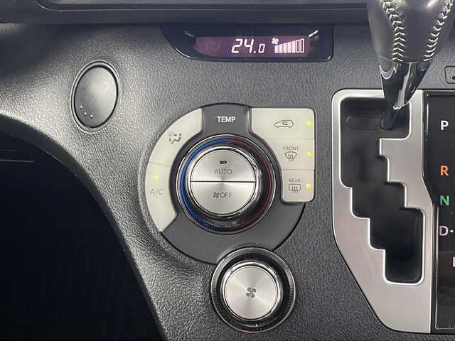 トヨタ シエンタ G クエロ 埼玉県 2019(令1)年 4.5万km ホワイトパールクリスタルシャイン 前方ドライブレコーダー/両側パワースライドドア/全方位カメラ/バックカメラ/ＥＴＣ/アラウンドビューカメラ/クリアランスソナー/ケンウッドナビ/レーンキープアシスト/横滑り防止装置/コーナーセンサー/社外フロアマット/衝突軽減ブレーキ/LEDオートヘッドライト/オートハイビーム/アイドリングストップ/プッシュスタート/ABS