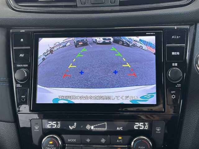 日産 エクストレイル オーテック 茨城県 2019(令1)年 8.1万km ブリリアントホワイトパール 純正9インチナビ(MM518D-L)/　(FM/AM/Bluetooth/TV/CD/DVD)/バックカメラ/インテリジェントエマージェンシーブレーキ/レザーシート/シートヒーター(全席)/パワーバックドア/ヒーター付きドアミラー/ETC/コーナーセンサー/オートライト/ドライブレコーダー(前方)/LEDヘッドライト/純正アルミホイール