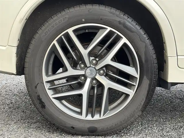 日産 エクストレイル オーテック 茨城県 2019(令1)年 8.1万km ブリリアントホワイトパール 純正9インチナビ(MM518D-L)/　(FM/AM/Bluetooth/TV/CD/DVD)/バックカメラ/インテリジェントエマージェンシーブレーキ/レザーシート/シートヒーター(全席)/パワーバックドア/ヒーター付きドアミラー/ETC/コーナーセンサー/オートライト/ドライブレコーダー(前方)/LEDヘッドライト/純正アルミホイール