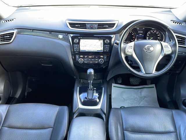 日産 エクストレイル 20X エマージェンシーブレーキ 栃木県 2013(平25)年 9.5万km ブリリアントホワイトパール 純正ＳＤナビ/・Bluetooth CD DVD/・TV ワンセグ/・アラウンドビューモニター/クルーズコントロール/4WD/ドアバイザー/スマートスペアキー/レザーシート/シートヒーター/ＬＥＤヘッドライト/オートライト/衝突被害軽減システム/コーナーセンサー/レーンキープアシスト/ダウンヒルアシストコントロール