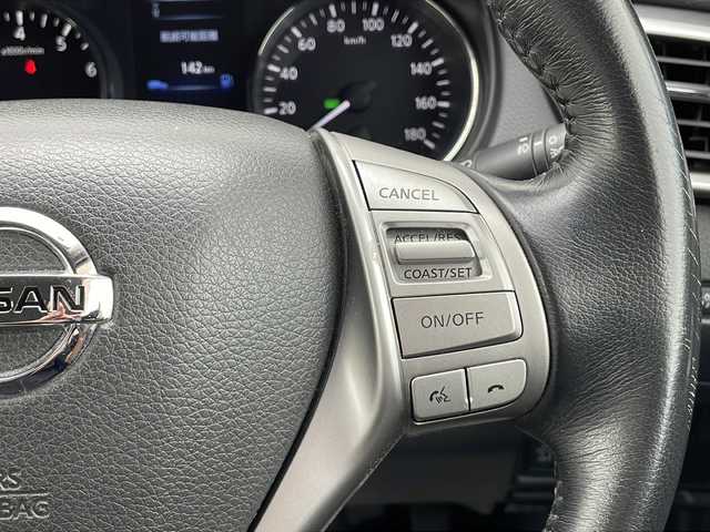 日産 エクストレイル 20X エマージェンシーブレーキ 栃木県 2013(平25)年 9.5万km ブリリアントホワイトパール 純正ＳＤナビ/・Bluetooth CD DVD/・TV ワンセグ/・アラウンドビューモニター/クルーズコントロール/4WD/ドアバイザー/スマートスペアキー/レザーシート/シートヒーター/ＬＥＤヘッドライト/オートライト/衝突被害軽減システム/コーナーセンサー/レーンキープアシスト/ダウンヒルアシストコントロール