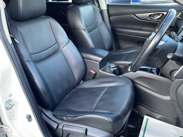 日産 エクストレイル 20X エマージェンシーブレーキ 栃木県 2013(平25)年 9.5万km ブリリアントホワイトパール 純正ＳＤナビ/・Bluetooth CD DVD/・TV ワンセグ/・アラウンドビューモニター/クルーズコントロール/4WD/ドアバイザー/スマートスペアキー/レザーシート/シートヒーター/ＬＥＤヘッドライト/オートライト/衝突被害軽減システム/コーナーセンサー/レーンキープアシスト/ダウンヒルアシストコントロール