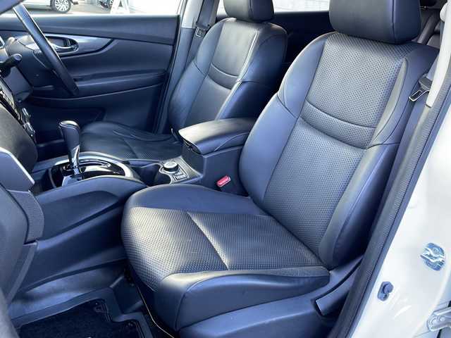 日産 エクストレイル 20X エマージェンシーブレーキ 栃木県 2013(平25)年 9.5万km ブリリアントホワイトパール 純正ＳＤナビ/・Bluetooth CD DVD/・TV ワンセグ/・アラウンドビューモニター/クルーズコントロール/4WD/ドアバイザー/スマートスペアキー/レザーシート/シートヒーター/ＬＥＤヘッドライト/オートライト/衝突被害軽減システム/コーナーセンサー/レーンキープアシスト/ダウンヒルアシストコントロール