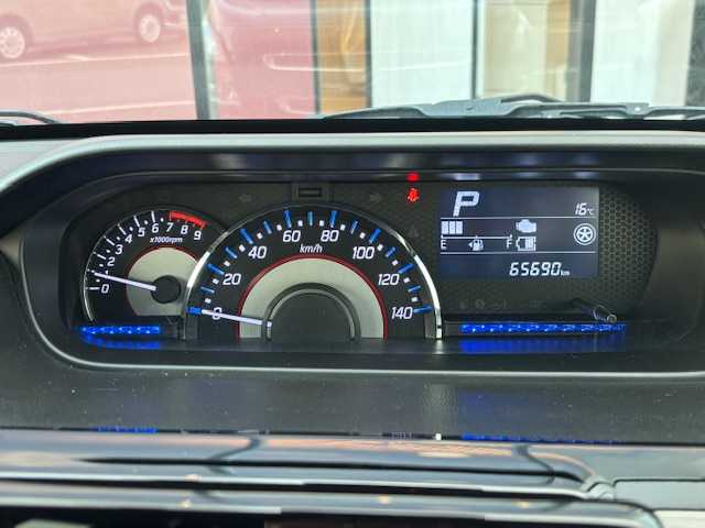 スズキ ワゴンＲ スティングレー HYBRID T 宮城県 2017(平29)年 6.6万km ムーンライトバイオレットPM 登録時走行距離65689km/SDナビ/AM・FM・TV・Bluetooth・CD・DVD/アラウンドビューモニター/ヘッドアップディスプレイ/HUD/車線はみだし警告/アイドリングストップ/ステアリングリモコン/ステアリングカバー/クルーズコントロール/AAC/レーダー探知機/ETC/ドライブレコーダー/スマートキー/スペアキー有/社外フロアマット