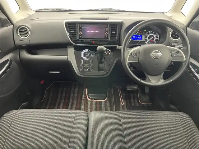 日産 デイズ ルークス ハイウェイスター Gターボ 愛知県 2019(平31)年 7.9万km スパークリングレッド/ブラック 純正ナビ　全方位カメラ　禁煙　フルセグＴＶ　ブルーレイ　両側パワスラ　ＥＴＣ　ドラレコ　衝突軽減　車線逸脱　ＬＥＤライト　コーナーセンサー　ＵＳＢ　純正マット　オートハイビーム　クルーズコントロール