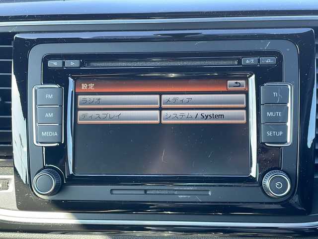 フォルクスワーゲン ザ・ビートル ターボ エクスクルーシブ 山口県 2015(平27)年 6.2万km パール フェンダーサウンド　/ドライブレコーダー　/クルーズコントロール　/レザーシート　/シートヒーター　/パーキングアシスト　/横滑り防止装置　/オートライト　/ＬＥＤヘッドライト　/ディスプレイオーディオ　　/コーナーセンサー