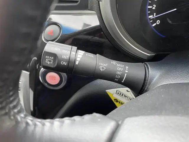 日産 エルグランド 250HWS アーバンクロム 福岡県 2012(平24)年 7.9万km ブリリアントホワイトパール (株)IDOMが運営する【じしゃロン八幡西店】の自社ローン専用車両になります。こちらは現金またはオートローンご利用時の価格です。自社ローンご希望の方は別途その旨お申付け下さい/・純正ナビ/・バックカメラ/・Bluetooth/・DVD再生可/・フリップダウンモニター/・両側パワースライドドア/・プッシュスタート/・純正18インチホイール