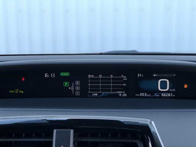 トヨタ プリウス ａ 純正9インチナビ バックカメラ Etc Hud 16年式 平成28年式 サーモテクトライムグリーン Id 中古車検索のガリバー