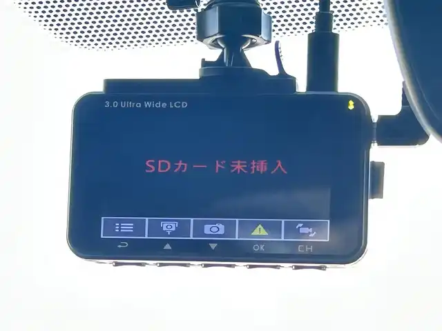 トヨタ カローラ クロス ハイブリッド Z 兵庫県 2022(令4)年 4.8万km アティチュードブラックマイカ 純正ディスプレイオーディオ(ナビ/BT/USB/フルセグ/AppleCarplay/AndroidAuto)/パノラミックビューモニター/ビルトインＥＴＣ/前後ドライブレコーダー/トヨタセーフティセンス/・プリクラッシュセーフティ/・レーントレーシングアシスト/・レーンディパーチャーアラート/・レーダークルーズコントロール/・オートマチックハイビーム/・ロードサインアシスト/ブラインドスポットモニター/前後コーナーセンサー/運転席パワーシート/前席シートヒーター/パワーバックドア/オートライト/ＬＥＤヘッドライトシーケンシャルターンランプ/フォグランプ/ステアリングスイッチ/純正フロアマット/純正18インチＡＷ/電動パーキングブレーキ/電格ウインカーミラー