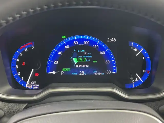 トヨタ カローラ クロス ハイブリッド Z 愛知県 2022(令4)年 4.8万km アティチュードブラックマイカ 純正７インチディスプレイオーディオ/(ナビ/Bluetooth/USB/フルセグ/AppleCarplay/AndroidAuto)/パノラミックビューモニター(メーカーOP)/ビルトインＥＴＣ/前後ドライブレコーダー/トヨタセーフティセンス/・プリクラッシュセーフティ/・レーントレーシングアシスト/・レーンディパーチャーアラート/・レーダークルーズコントロール/・オートマチックハイビーム/・ロードサインアシスト/ブラインドスポットモニター/前後コーナーセンサー/運転席パワーシート/前席シートヒーター/パワーバックドア/オートライト/ＬＥＤヘッドライトシーケンシャルターンランプ/フォグランプ/ステアリングスイッチ/純正フロアマット/純正18インチＡＷ/電動パーキングブレーキ/電格ウインカーミラー