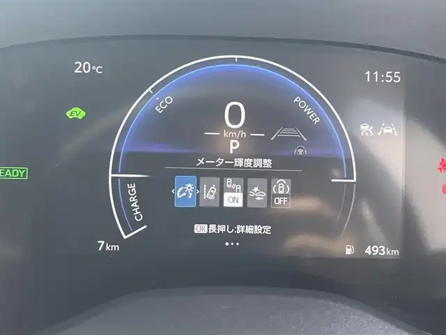 トヨタ ヤリスクロス ハイブリッド Z 三重県 2025(令7)年 0.1万km未満 プラチナホワイトパールマイカ 8インチディスプレイオーディオ(Bluetooth/AM/FM/USB/Miracast)/パノラミックビューモニター/ETC/ステアリングヒーター/パワーシート(運転席)/シートヒーター(運転席/助手席)/セーフティセンス(プリクラッシュセーフティ/レーントレーシンングアシスト/レーンディパーチャーアラート/レーダークルーズコントロール/オートマッチックハイビーム/ロードサインアシスト/ドライバー異常時対応システム/発進遅れ警告機能)/ブラインドスポットモニター/安心降車アシスト/パーキングサポートブレーキ(全後方静止物/後方接近車両)/フルLEDヘッドランプ/オートライト/ボディ同色ミラー(電格オート格納機能/LEDウインカー/ヒーター/カメラ付)/革巻きステアリングホイール/デジタルメーター/7インチカラーマルチインフォメーションディスプレイ/ヘッドレスト別体型ブラック合皮/ツィード調ファブリックコンビシート/ボックス付アームレスト(前席)/シートバックポケット(助手席)/シートアンダートレイ(助手席)/スマートエントリー/スタートシステム/スペアキー