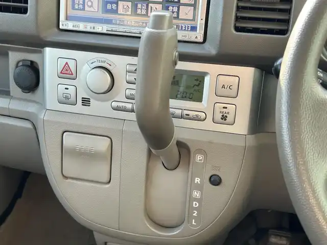 スズキ エブリィ ワゴン PZターボ スペシャル 和歌山県 2006(平18)年 11.3万km パールホワイト 社外ナビ/AM・FM/両側パワースライドドア/左側電動サイドステップ/パワーウィンドウ/純正フロアマット/純正アルミホイール/ドアバイザー/フォグランプ