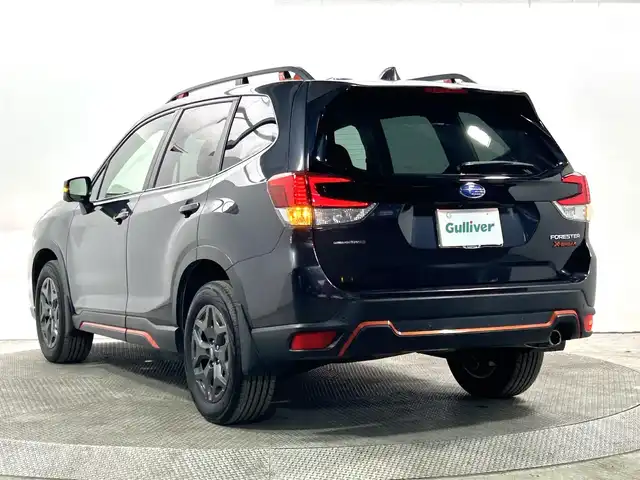 スバル フォレスター X－ブレイク 大阪府 2018(平30)年 3.4万km ダークグレーメタリック 社外ナビ(フルセグ/DVD再生/Bluetooth) バックカメラ ETC 衝突軽減 レーダークルコン レーンアシスト ハーフレザー パワーシート/ヒーター ハンドルヒーター ルーフレール USB