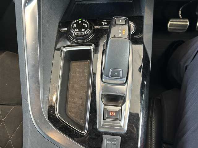プジョー ３００８ GT ブルー HDi 茨城県 2018(平30)年 3.1万km BLANC NACRE 純正ディスプレイオーディオ/（AM.FM.BT.USB.Applecarplay）/パノラマビュー/ETC/前後ドラレコ/パノラマSR/ACC/LKA/BSM/ハーフレザーシート/純正18インチAW/スマートキー/プッシュスタート/純正ゴムマット/D席パワーシート/D/N席シートヒーター/パワーバックドア