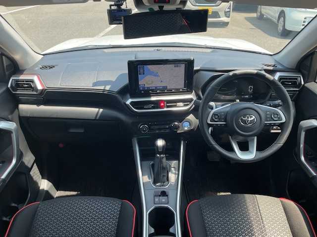 トヨタ ライズ Z 長崎県 2022(令4)年 1.7万km シャイニングホワイトパール ワンオーナー/純正メモリーナビ/CD/DVD/BT/USB/フルセグTV/全方位カメラ/モデリスタフルエアロ/トヨタセーフティセンス/レーダークルーズコントロール/レーンキープアシスト/ステアリングスイッチ/前席シートヒーター/スマートペダル/ドライブレコーダー前後/LEDヘッドライト/ビルトインETC/スマートキー×2
