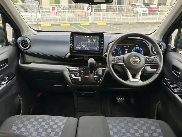日産 デイズ HWS X プロパイロットED 兵庫県 2019(令1)年 3.3万km オーシャンブルーP 純正9インチメモリーナビ/・フルセグTV/・FM/AM/・Bluetooth/・CD/DVD/ドライブレコーダー/ETC/アラウンドビューモニター/プロパイロット/インテリジェントエマージェンシーブレーキ（自動ブレーキ）/車線逸脱防止支援/踏み間違い衝突防止アシスト/インテリジェント FCW（前方衝突予測警報）/インテリジェント DA（ふらつき警報）/標識検知機能（進入禁止、最高速度、一時停止）/先行車発進お知らせ/ABS（アンチロックブレーキシステム）/VDC（ビークルダイナミクスコントロール／横滑り防止装置）/ヒルスタートアシスト/LEDヘッドライト/フォグランプ/前後クリアランスソナー/オートライト/電格ミラー/プッシュスタート/純正フロアマット/ISOFIX/革巻きステアリング/スペアキー1本/新車時保証書