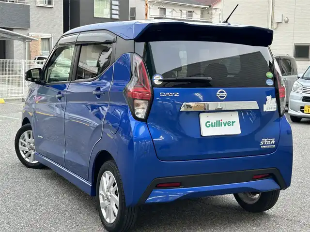 日産 デイズ HWS X プロパイロットED 兵庫県 2019(令1)年 3.3万km オーシャンブルーP 純正9インチメモリーナビ/・フルセグTV/・FM/AM/・Bluetooth/・CD/DVD/ドライブレコーダー/ETC/アラウンドビューモニター/プロパイロット/インテリジェントエマージェンシーブレーキ（自動ブレーキ）/車線逸脱防止支援/踏み間違い衝突防止アシスト/インテリジェント FCW（前方衝突予測警報）/インテリジェント DA（ふらつき警報）/標識検知機能（進入禁止、最高速度、一時停止）/先行車発進お知らせ/ABS（アンチロックブレーキシステム）/VDC（ビークルダイナミクスコントロール／横滑り防止装置）/ヒルスタートアシスト/LEDヘッドライト/フォグランプ/前後クリアランスソナー/オートライト/電格ミラー/プッシュスタート/純正フロアマット/ISOFIX/革巻きステアリング/スペアキー1本/新車時保証書