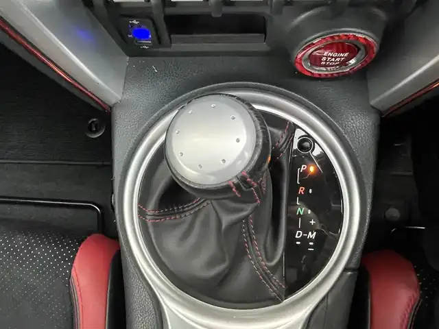トヨタ ８６ GT リミテッド 栃木県 2017(平29)年 7.1万km クリスタルブラックシリカ モデリスタエアロ/WORK19インチAW/車高調/社外メモリナビ/フルセグTV/DVD/Bluetooth/バックカメラ/ETC/ドライブレコーダー/ハーフレザーシート/シートヒーター/クルーズコントロール/パドルシフト/スマートキー/プッシュスタート/純正フロアマット/保証書/取説