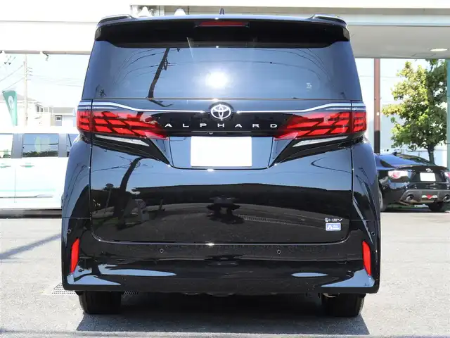 トヨタ アルファードハイブリット Z 神奈川県 2025(令7)年 0.1千km ブラック ワンオーナー/TOYOTAチームメイト/ムーンルーフ/ユニバーサルステップ/パーキングサポートブレーキ(後方歩行者)/床下透過表示機能付パラノミックビューモニター/バックカメラ洗浄機能/自動防眩インナーミラー/ステアリングヒーター/排気ガス検知式フルオートエアコン/マイコンプリセットドライビングポジションシステム/助手席肩口パワーシートスイッチ/2列目エグゼクティブシート/14インチディスプレイオーディオ/10スピーカー/JBLサウンドスピーカー/アドバンストパーク/パーキングサポートシステム/アドバントドライブ/フロントクロストラフィックアラート/レーンチェンジアシスト/ドライバーモニターカメラ/パドルシフト/エレクトロシフトマチック/保証書/スペアスマートキー/純正メモリナビ/フルセグテレビ/アラウンドビューモニター/ウィンカーミラー/オットマン/アダクティブアクティブクルーズコントロール/ドアバイザー/プッシュスタート/両側パワースライドドア/パワーバックドア/ETC2.0/デジタルインナーミラー/置くだけ充電/100V電源