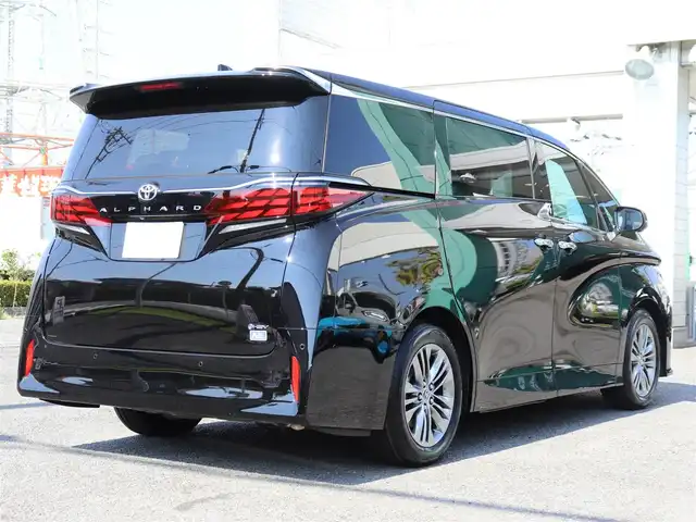 トヨタ アルファードハイブリット Z 神奈川県 2025(令7)年 0.1千km ブラック ワンオーナー/TOYOTAチームメイト/ムーンルーフ/ユニバーサルステップ/パーキングサポートブレーキ(後方歩行者)/床下透過表示機能付パラノミックビューモニター/バックカメラ洗浄機能/自動防眩インナーミラー/ステアリングヒーター/排気ガス検知式フルオートエアコン/マイコンプリセットドライビングポジションシステム/助手席肩口パワーシートスイッチ/2列目エグゼクティブシート/14インチディスプレイオーディオ/10スピーカー/JBLサウンドスピーカー/アドバンストパーク/パーキングサポートシステム/アドバントドライブ/フロントクロストラフィックアラート/レーンチェンジアシスト/ドライバーモニターカメラ/パドルシフト/エレクトロシフトマチック/保証書/スペアスマートキー/純正メモリナビ/フルセグテレビ/アラウンドビューモニター/ウィンカーミラー/オットマン/アダクティブアクティブクルーズコントロール/ドアバイザー/プッシュスタート/両側パワースライドドア/パワーバックドア/ETC2.0/デジタルインナーミラー/置くだけ充電/100V電源