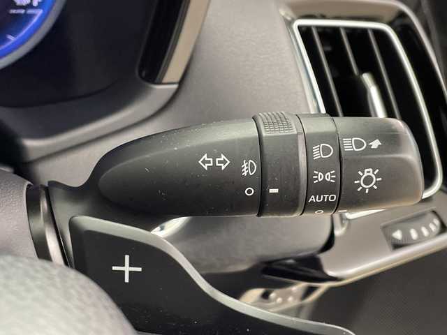 トヨタ クラウン ハイブリッド RS アドバンス 鹿児島県 2019(平31)年 10.9万km ホワイトパールクリスタルシャイン ＳＲモデリスタエアロ　/サンルーフ　/純正ＳＤナビ　/前後ドライブレコーダー　/レーダークルーズコントロール　/バックカメラ　/ドアバイザー　/オートマチックハイビーム　/シートメモリー/前席パワーシート　/シートヒーター　/ビルドインＥＴＣ/オートホールド/電子パーキング/コーナーセンサー/プッシュスタートボタン/スマートキー