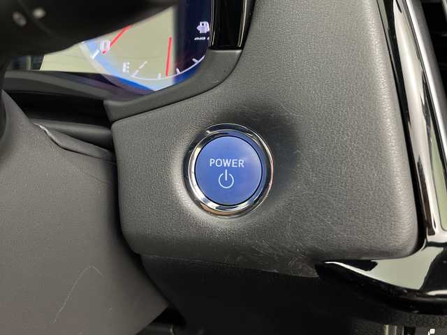 トヨタ クラウン ハイブリッド RS アドバンス 鹿児島県 2019(平31)年 10.9万km ホワイトパールクリスタルシャイン ＳＲモデリスタエアロ　/サンルーフ　/純正ＳＤナビ　/前後ドライブレコーダー　/レーダークルーズコントロール　/バックカメラ　/ドアバイザー　/オートマチックハイビーム　/シートメモリー/前席パワーシート　/シートヒーター　/ビルドインＥＴＣ/オートホールド/電子パーキング/コーナーセンサー/プッシュスタートボタン/スマートキー
