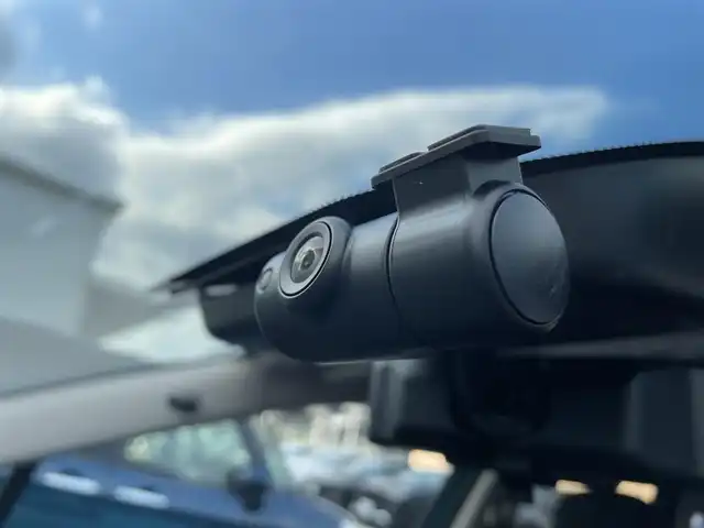 日産 ノート X 東京都 2024(令6)年 0.9万km 青Ⅱ 純正ナビ（MM223D-Le）/プロパイロット/Bluetooth/フルセグ/全方位カメラ/ドライブレコーダー/前後コーナーセンサー/オートライト/オートマチックハイビーム/デジタルインナーミラー/ターコイズ/ダークメタルグレー2トーン