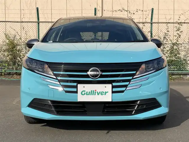 日産 ノート X 東京都 2024(令6)年 0.9万km 青Ⅱ 純正ナビ（MM223D-Le）/プロパイロット/Bluetooth/フルセグ/全方位カメラ/ドライブレコーダー/前後コーナーセンサー/オートライト/オートマチックハイビーム/デジタルインナーミラー/ターコイズ/ダークメタルグレー2トーン