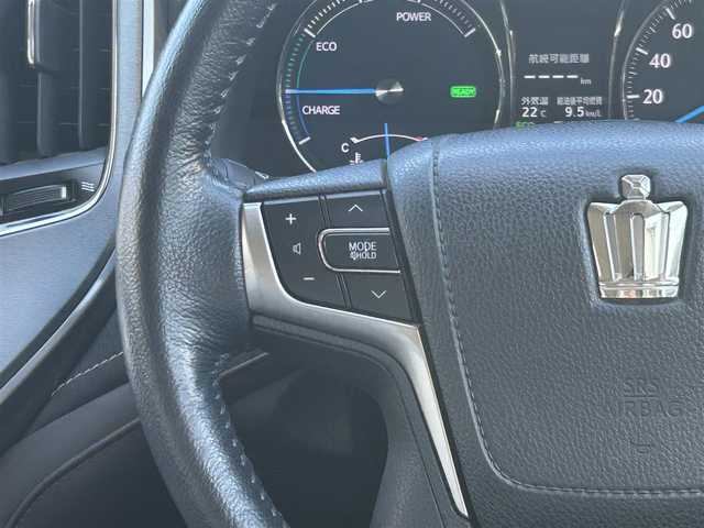 トヨタ クラウン ハイブリッド ロイヤル 福島県 2013(平25)年 4.7万km ホワイトパールクリスタルシャイン 純正HDDナビ/クルーズコントロール/前席シートヒーター/ハンドルヒーター/HIDオートライト/フォグランプ/バックカメラ/プッシュスタート/アイドリングストップ/ＥＴＣ/ステアリングスイッチ/純正フロアマット/フロアマット