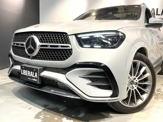 メルセデス・ベンツ Ｍ・ベンツ ＧＬＥ４５０ｄ 4MATIC スポーツ 道央・札幌 2024(令6)年 0.8万km グレー レーダーセーフティーpkg/・アクティブディスタンスアシスト・ディストロニック/・自動再発進機能/・アクティブパーキングアシスト/・アクティブステアリングアシスト/・降車時警告機能/・３６０度カメラシステム/・トラフィックサインアシスト/・アダプティブハイビームアシスト・プラス/・マルチビームLEDヘッドライト/・後席シートベルトインジゲーター/・チャイルドセーフティシートセンサー（助手席）/パノラミックスライディングルーフ/Burmesterサラウンドサウンドシステム/AMGラインエクステリア/AMGラインインテリア/本革シート/メモリー付きパワーシート（D/N）/シートヒーター（前席・２列目）/シートベンチレーター（D/N）/EASY-PACK自動開閉テールゲート/キーレスゴー/アンビエントライト/ヘッドアップディスプレイ/１２．３インチメディアディスプレイ・コックピック/プライシーガラス/本革巻きスポーツステアリング/ETC