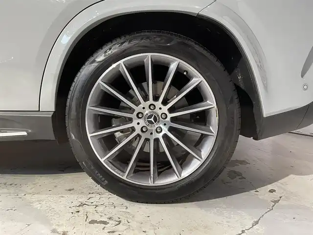 メルセデス・ベンツ Ｍ・ベンツ ＧＬＥ４５０ｄ 4MATIC スポーツ 道央・札幌 2024(令6)年 0.8万km グレー レーダーセーフティーpkg/・アクティブディスタンスアシスト・ディストロニック/・自動再発進機能/・アクティブパーキングアシスト/・アクティブステアリングアシスト/・降車時警告機能/・３６０度カメラシステム/・トラフィックサインアシスト/・アダプティブハイビームアシスト・プラス/・マルチビームLEDヘッドライト/・後席シートベルトインジゲーター/・チャイルドセーフティシートセンサー（助手席）/パノラミックスライディングルーフ/Burmesterサラウンドサウンドシステム/AMGラインエクステリア/AMGラインインテリア/本革シート/メモリー付きパワーシート（D/N）/シートヒーター（前席・２列目）/シートベンチレーター（D/N）/EASY-PACK自動開閉テールゲート/キーレスゴー/アンビエントライト/ヘッドアップディスプレイ/１２．３インチメディアディスプレイ・コックピック/プライシーガラス/本革巻きスポーツステアリング/ETC