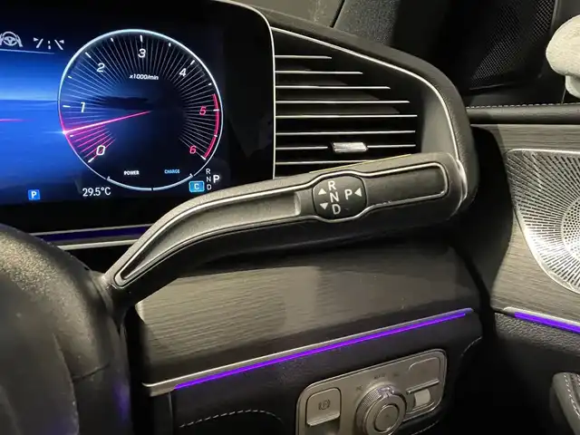 メルセデス・ベンツ Ｍ・ベンツ ＧＬＥ４５０ｄ 4MATIC スポーツ 道央・札幌 2024(令6)年 0.8万km グレー レーダーセーフティーpkg/・アクティブディスタンスアシスト・ディストロニック/・自動再発進機能/・アクティブパーキングアシスト/・アクティブステアリングアシスト/・降車時警告機能/・３６０度カメラシステム/・トラフィックサインアシスト/・アダプティブハイビームアシスト・プラス/・マルチビームLEDヘッドライト/・後席シートベルトインジゲーター/・チャイルドセーフティシートセンサー（助手席）/パノラミックスライディングルーフ/Burmesterサラウンドサウンドシステム/AMGラインエクステリア/AMGラインインテリア/本革シート/メモリー付きパワーシート（D/N）/シートヒーター（前席・２列目）/シートベンチレーター（D/N）/EASY-PACK自動開閉テールゲート/キーレスゴー/アンビエントライト/ヘッドアップディスプレイ/１２．３インチメディアディスプレイ・コックピック/プライシーガラス/本革巻きスポーツステアリング/ETC