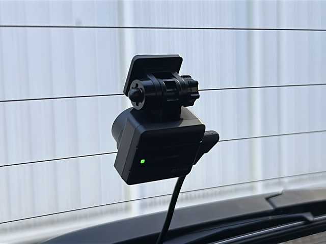 スズキ クロスビー HYBRID MV 愛知県 2020(令2)年 2.1万km 黒 純正8型ナビ【Bluetooth CD DVD SD　USB　フルセグ　品番：CN-RZ866】/全方位カメラ/ビルトインETC/ドライブレコーダー/レーダークルーズコントロール/衝突軽減ブレーキ/レーンキープアシスト/オートライト/オートマチックハイビーム/ヘッドライトレベライザー/前後コーナーセンサー/前席シートヒーター/ステアリングリモコン　/パドルシフト/純正フロアマット/禁煙車