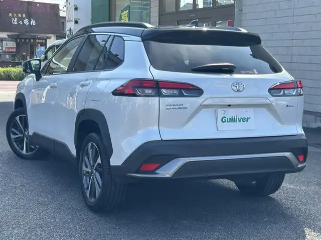 トヨタ カローラ クロス ハイブリッド Z 大分県 2024(令6)年 0.6万km アティチュードブラックマイカ/プラチナホワイトパールマイカ 〇ワンオーナー/〇純正ディスプレイオーディオナビ付/　ラジオ・BT・フルセグ/〇全方位カメラ/〇ハーフレザーシート/〇ガラスルーフ/〇ETC2.0/〇ステアリングスイッチ/〇革巻きステリング/〇ACC/〇BSM/〇LKA/〇ステアリングヒーター/〇オートハイビームアシスト/〇ヘッドライトレベライザー/〇パワーバックドア/〇シートヒーター/〇パーキングアシスト/〇置くだけ充電/〇運転席パワーシート/〇純正フォグランプ/〇純正バックフォグ/〇保証書/〇取扱説明書/〇スペアキー